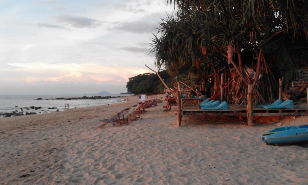Relax Beach House Ko Lanta Kültér fotó
